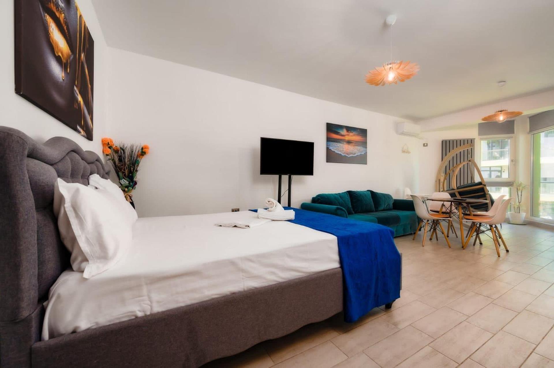 Năvodari Luxury Suite Alezzi Beach Apartment Piscina Incalzita Sauna Jacuzzi Parking מראה חיצוני תמונה